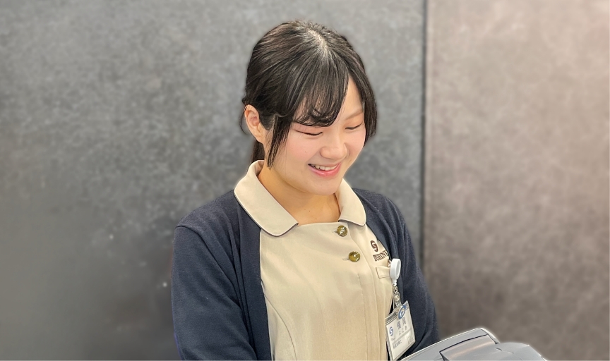 R.Y.　視能訓練士（東京新宿）